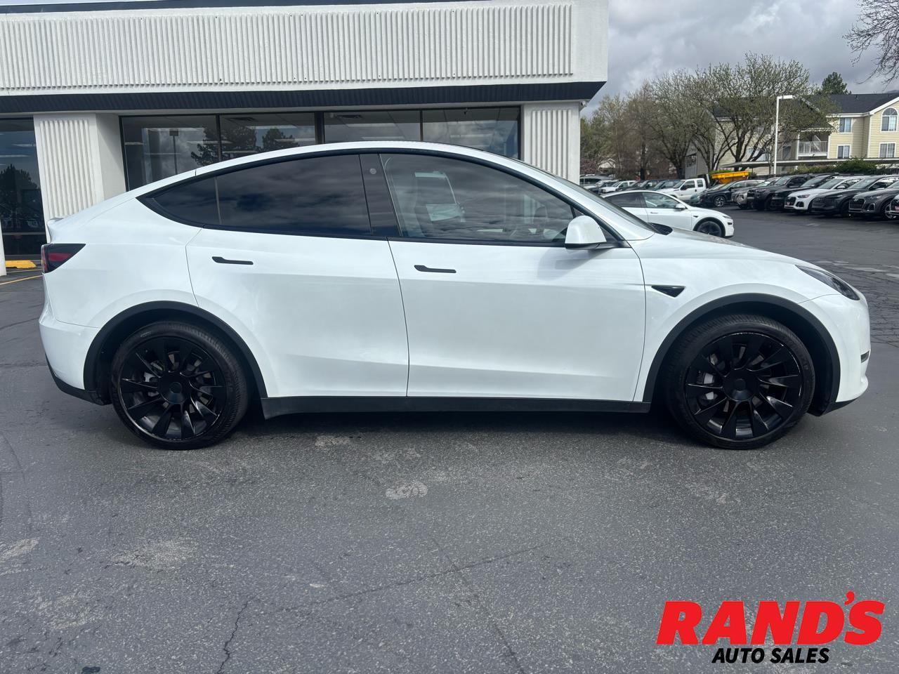 2023 Tesla Model Y Long Range AWD