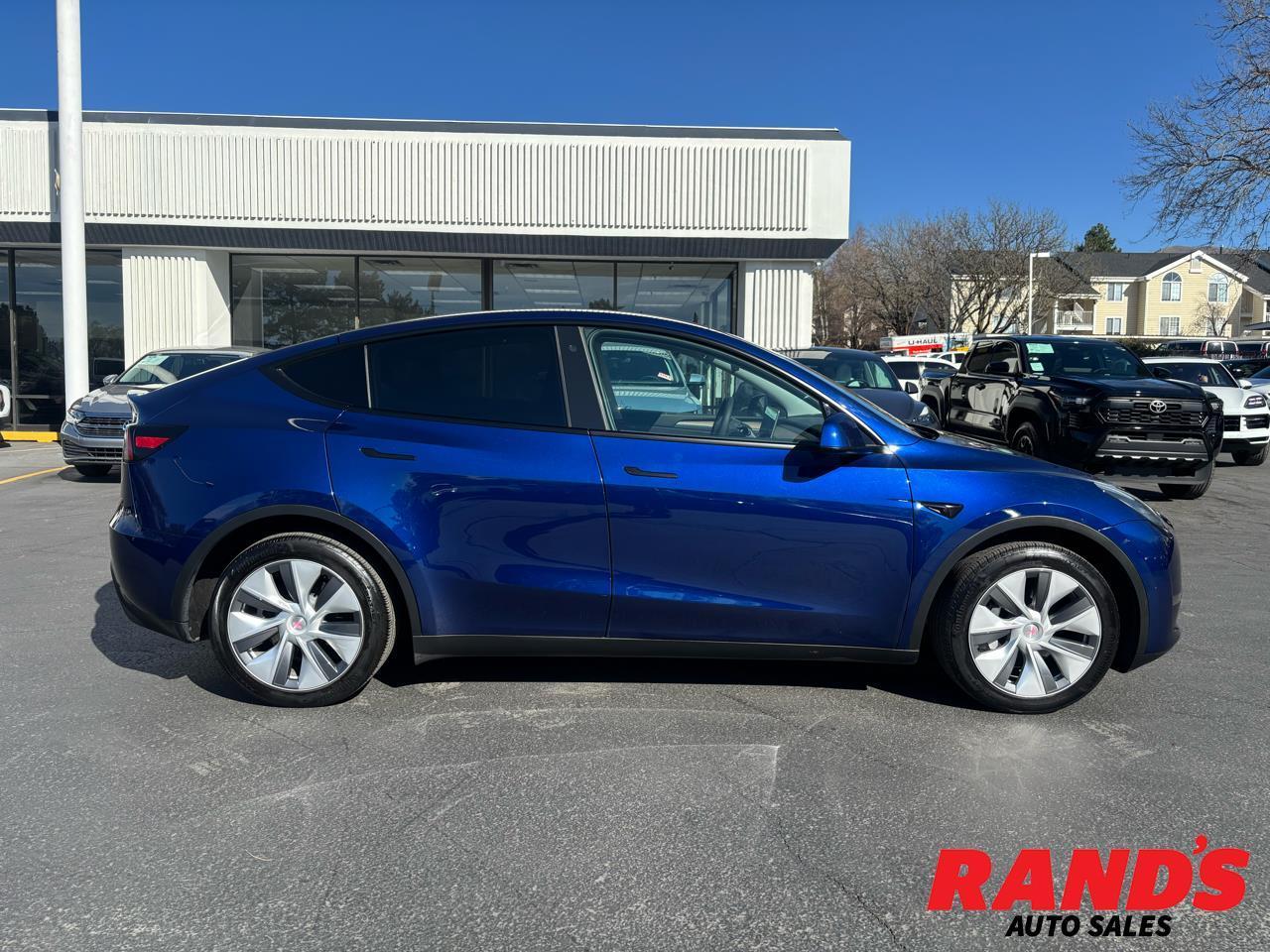 2023 Tesla Model Y Long Range