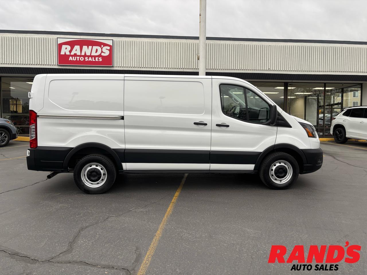 2024 Ford Transit 150 Van Low Roof w/Sliding Pass. 130-in. WB