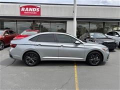 2024 Volkswagen Jetta 