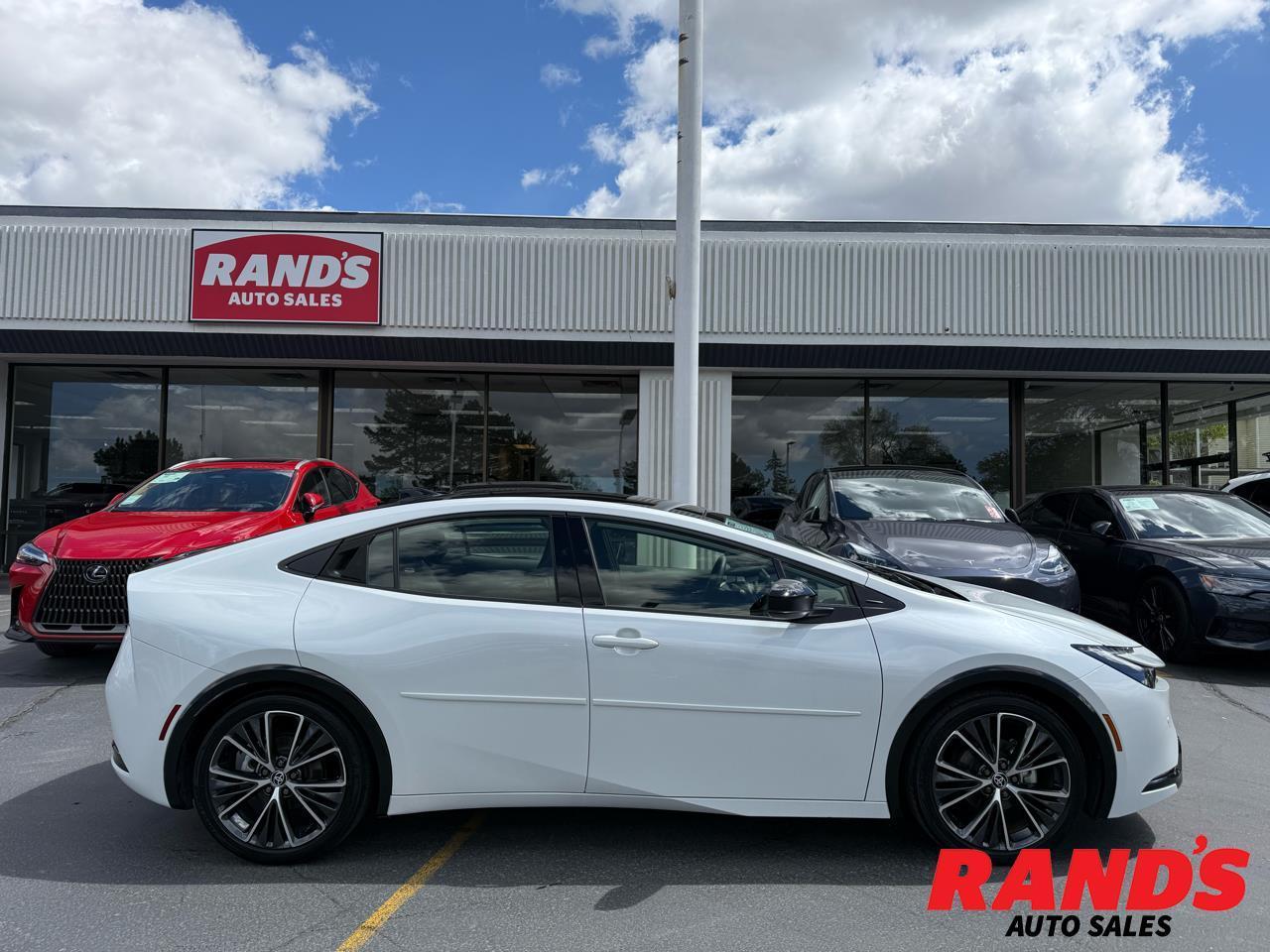 2024 Toyota Prius XLE