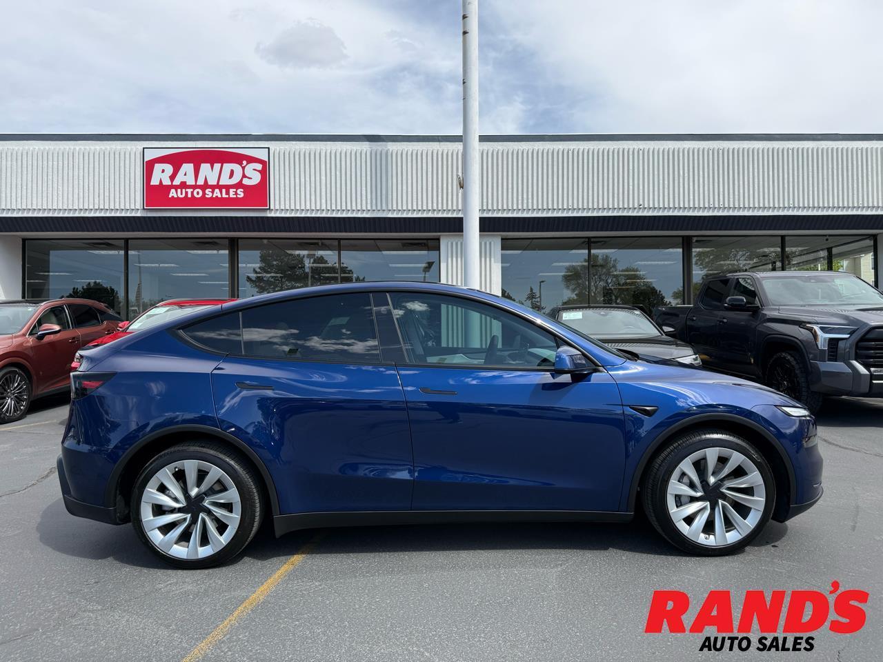 2026 Tesla Model Y Long Range RWD
