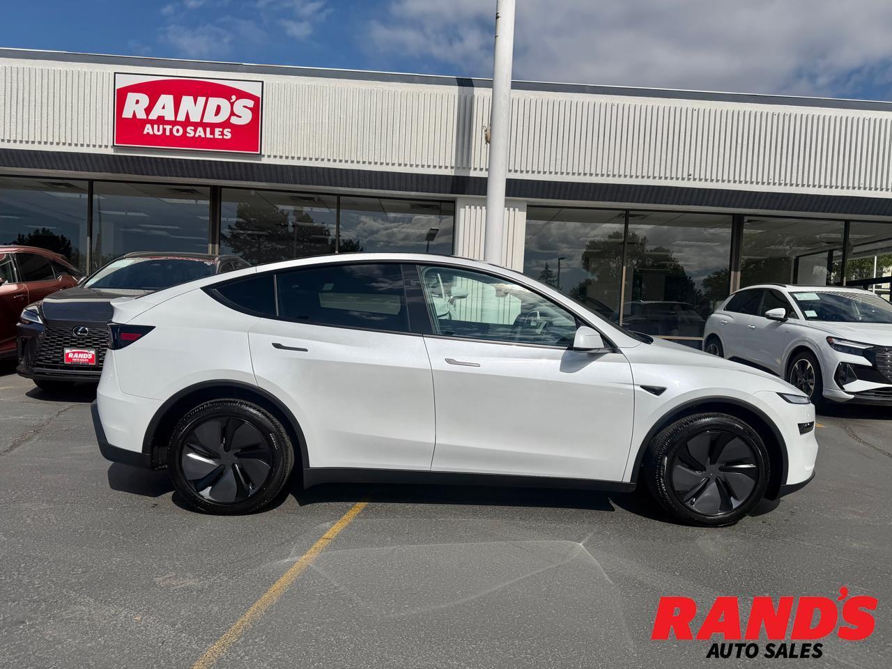 2026 Tesla Model Y Long Range