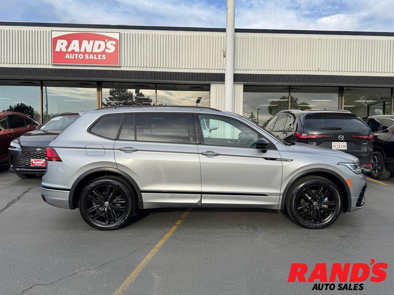 2022 Volkswagen Tiguan SE R-Line Black 4MOTION