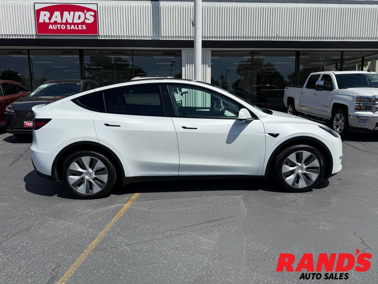 2023 Tesla Model Y Long Range