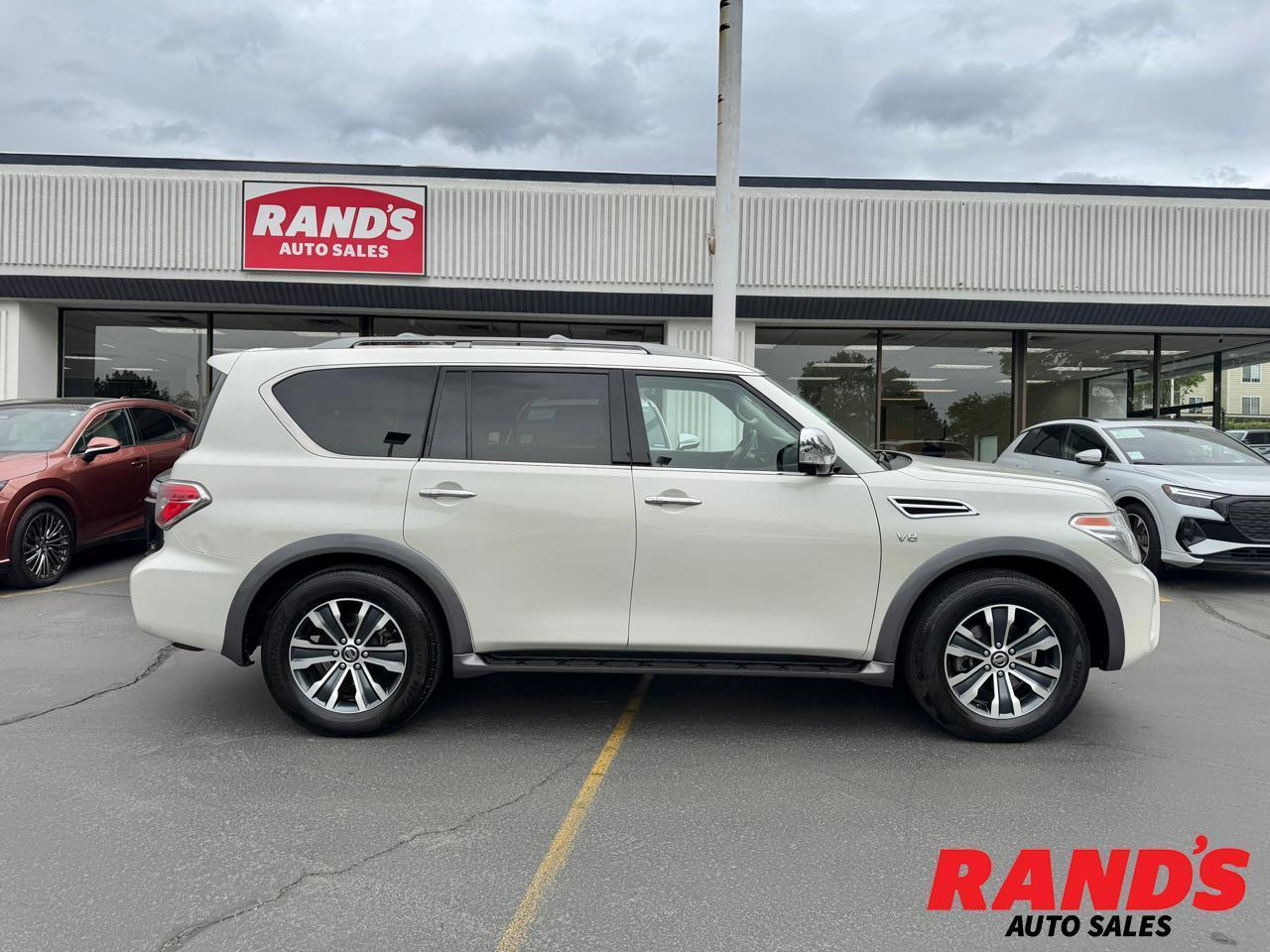 2017 Nissan Armada Platinum AWD