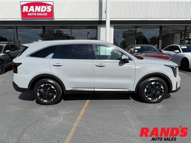 Gray 2025 Kia Sorento S AWD SUV / Crossover All-Wheel Drive Automatic