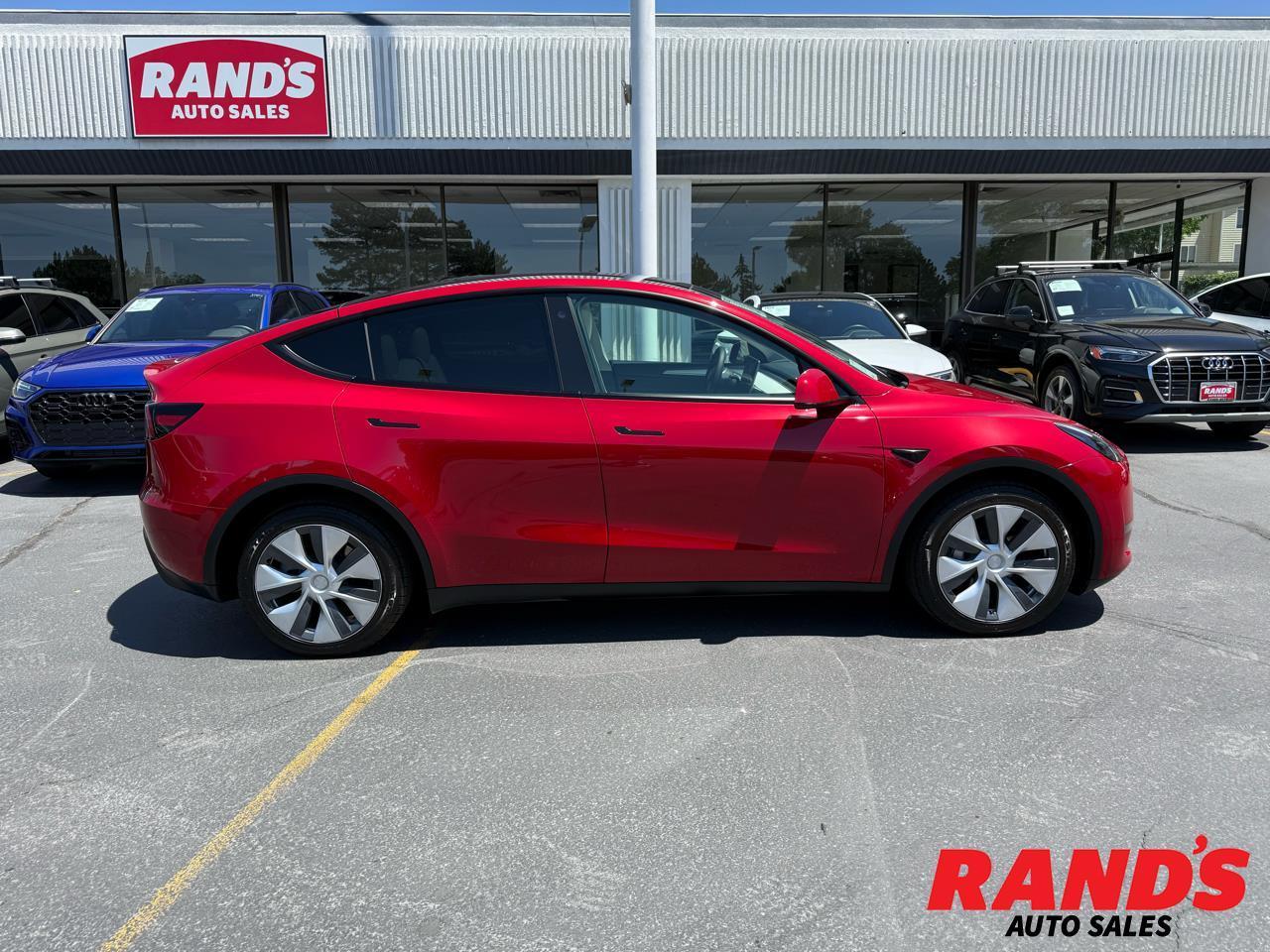 2023 Tesla Model Y Long Range