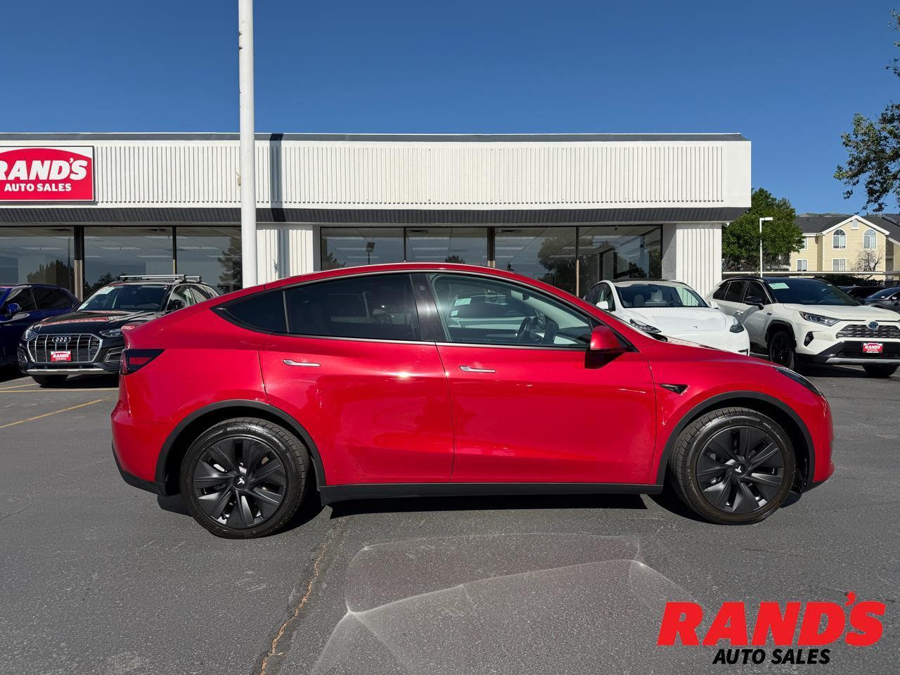 2023 Tesla Model Y Long Range
