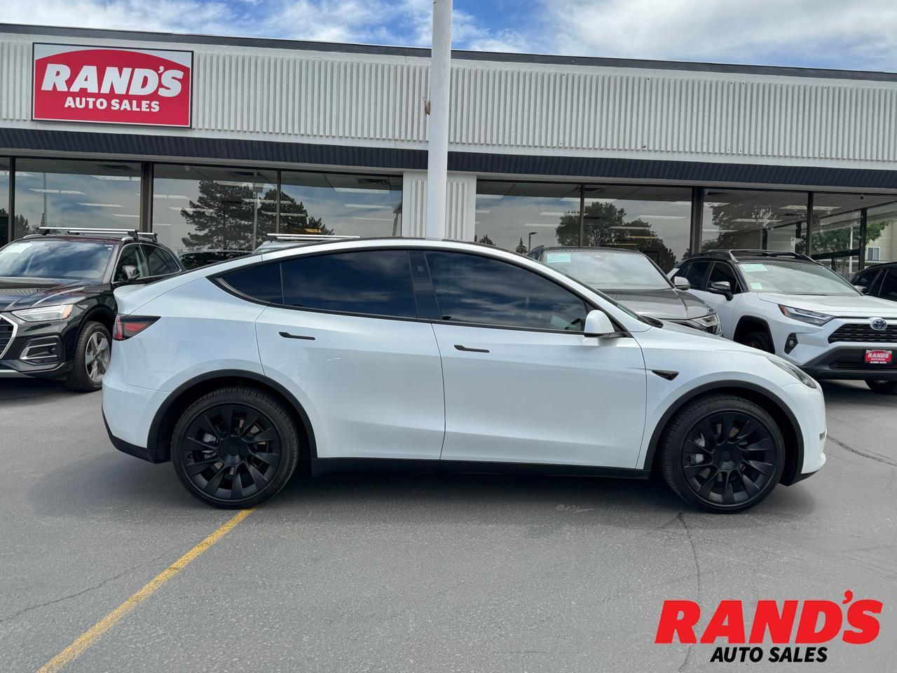 2023 Tesla Model Y Long Range
