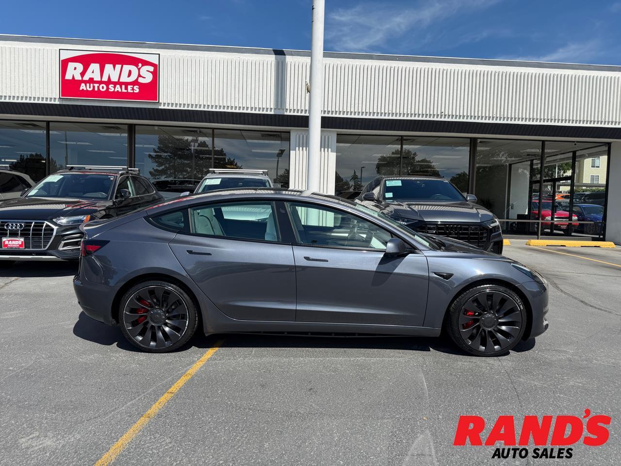 2023 Tesla Model 3 Performance