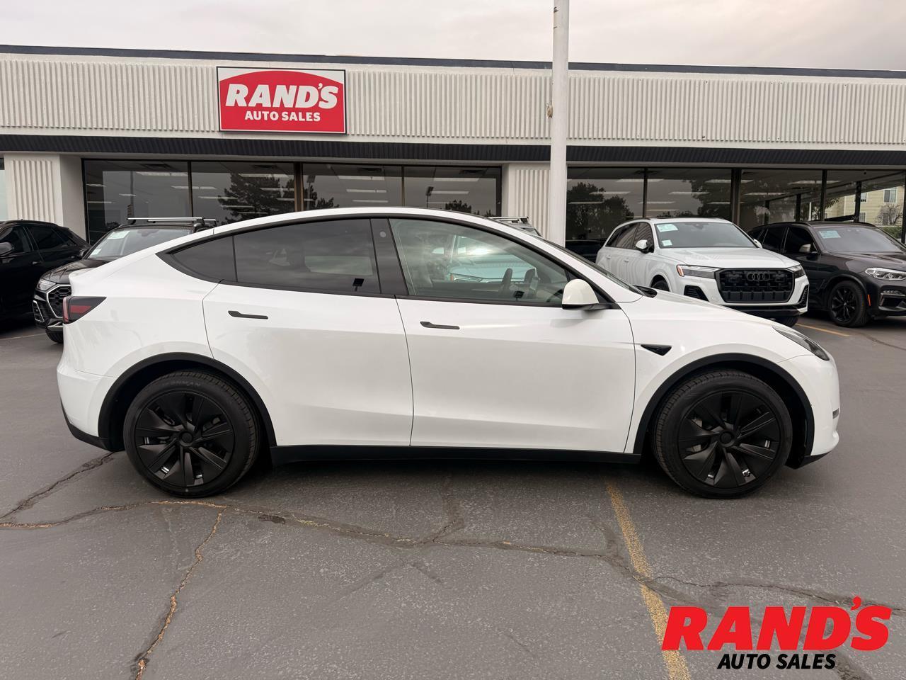 2023 Tesla Model Y Long Range AWD