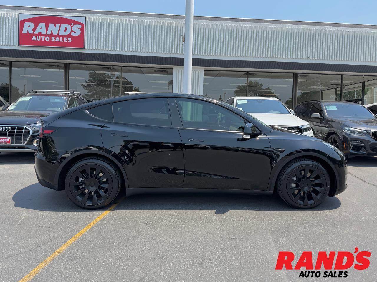 2023 Tesla Model Y Long Range AWD