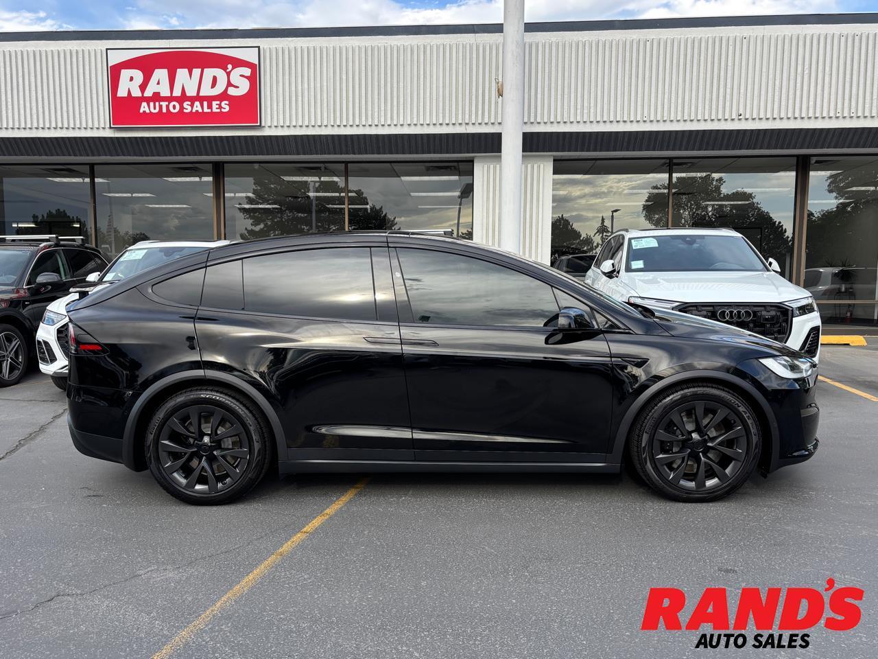 2022 Tesla Model X Base
