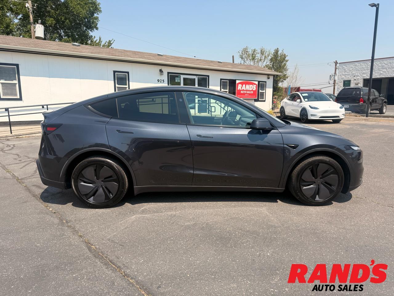 2026 Tesla Model Y Long Range