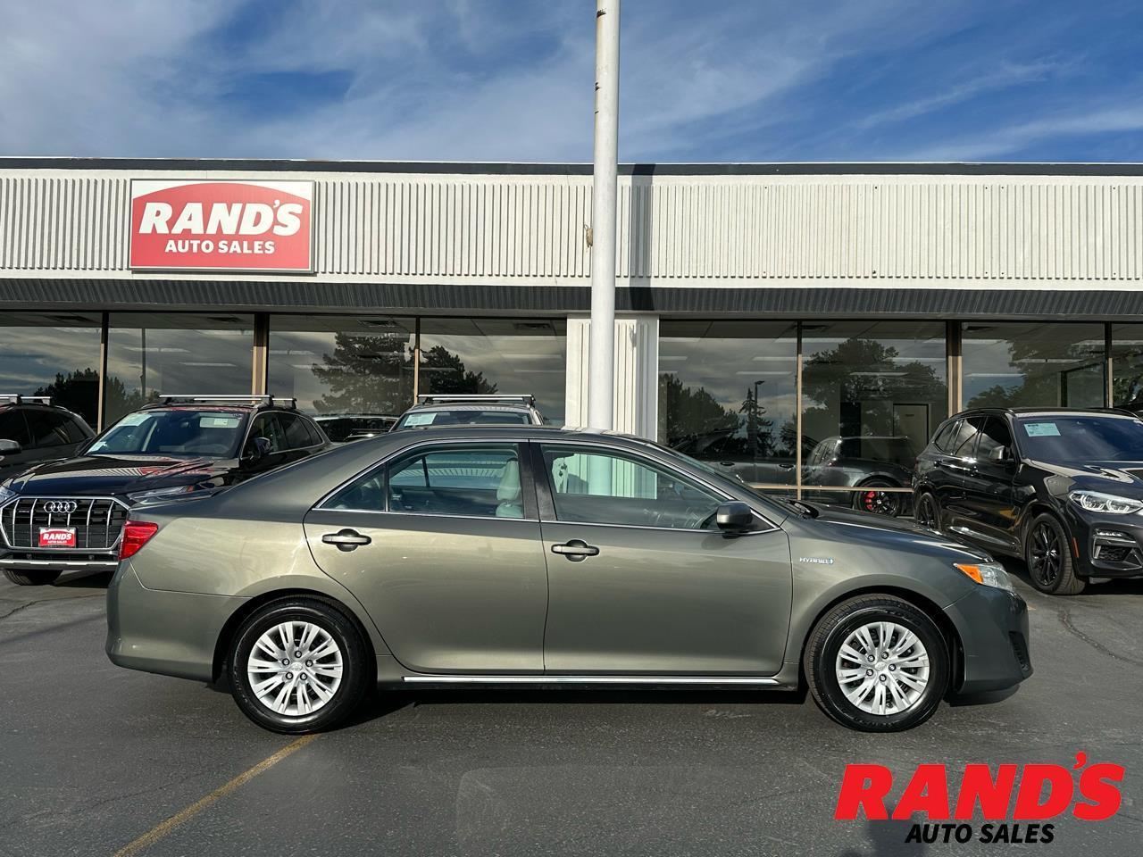2014 Toyota Camry Hybrid LE
