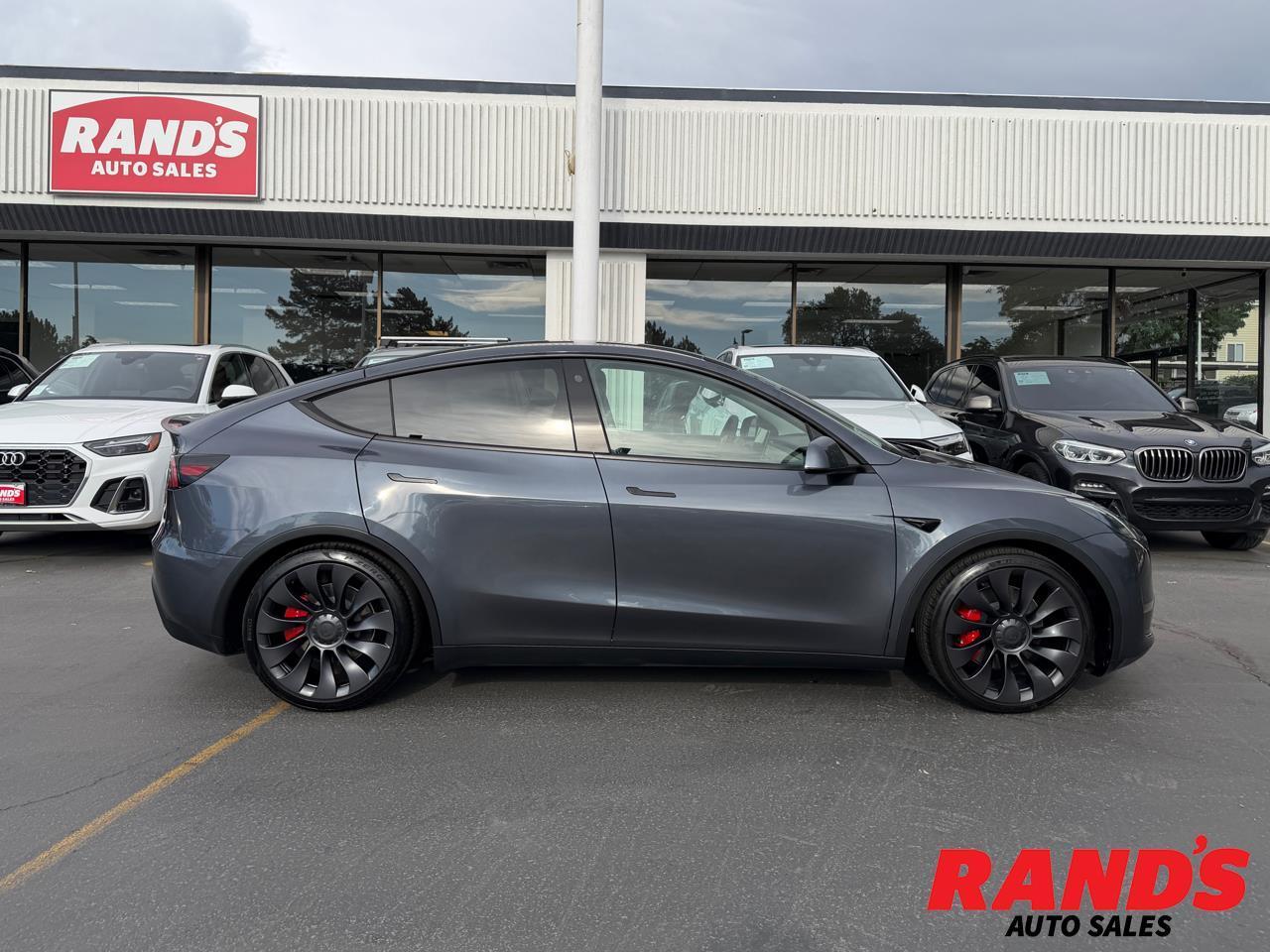 2023 Tesla Model Y Performance
