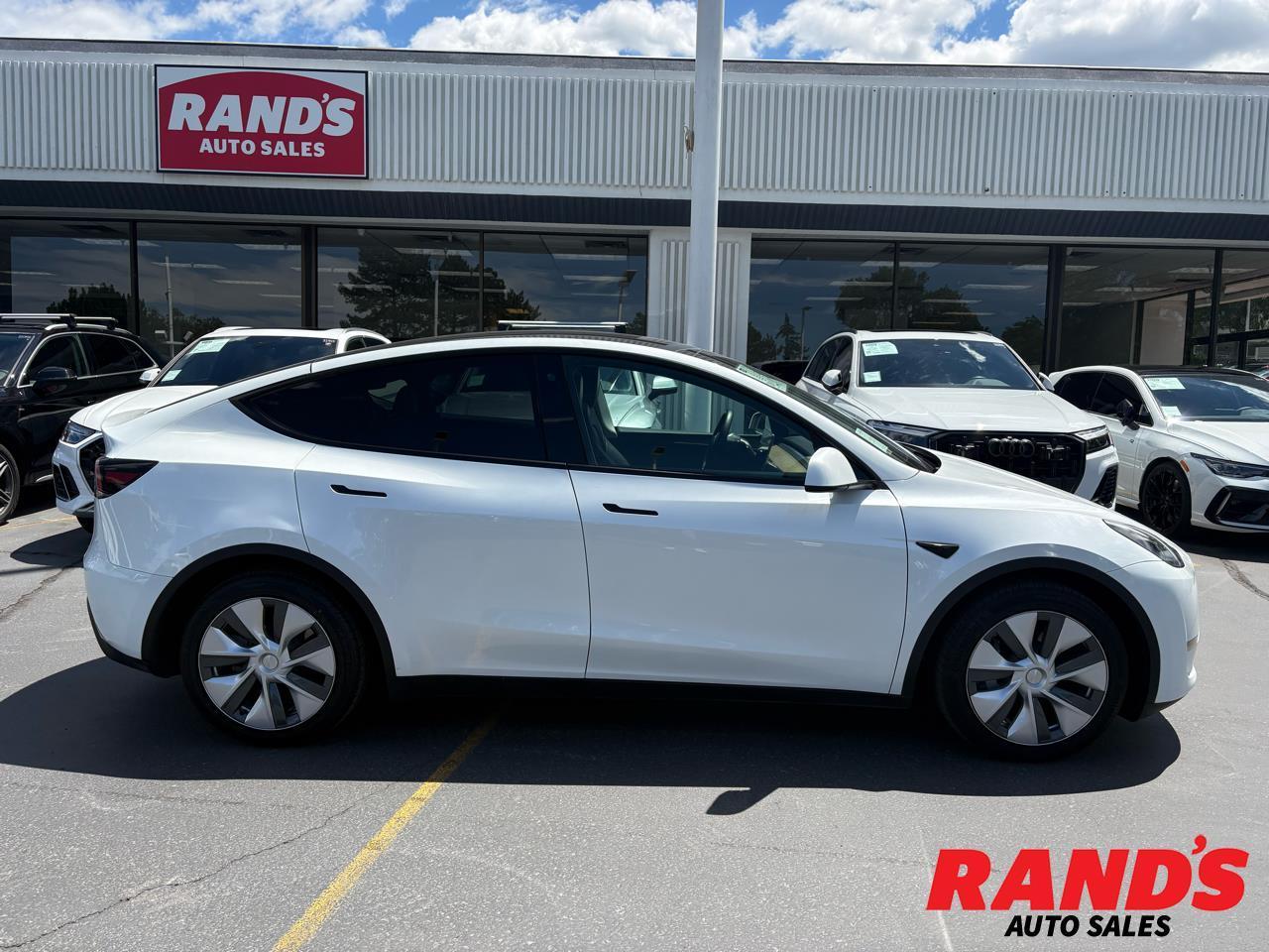 2023 Tesla Model Y Long Range