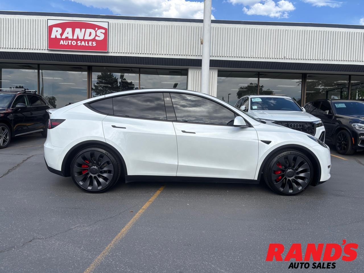 2023 Tesla Model Y Performance