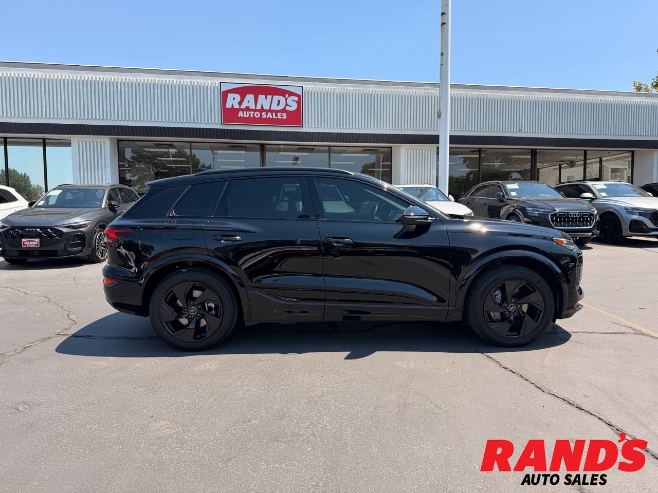 2025 Audi Q6 e-tron e-tron Premium Plus quattro