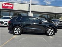 2025 Audi Q6 e-tron 