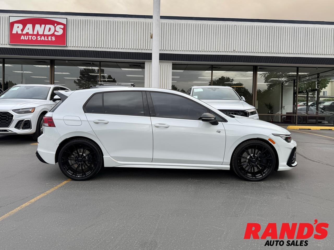 2025 Volkswagen Golf R Black Edition
