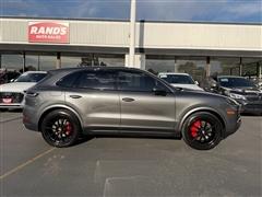 2024 Porsche Cayenne 
