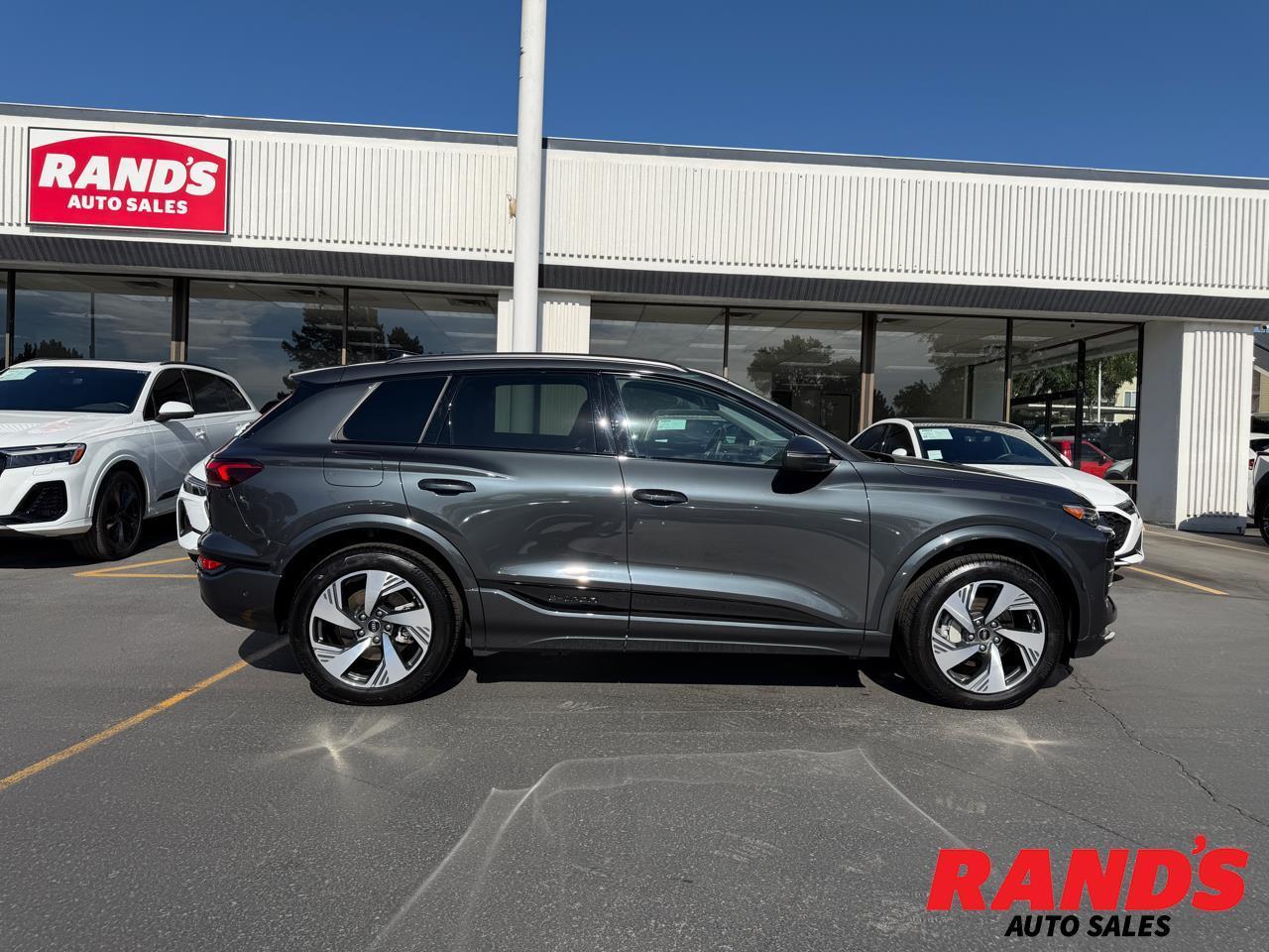 2025 Audi Q6 e-tron e-tron Premium Plus quattro