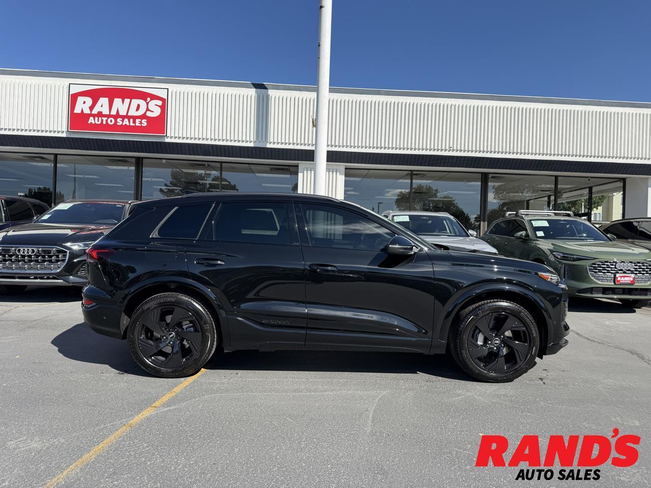 2025 Audi Q6 e-tron e-tron Premium Plus quattro