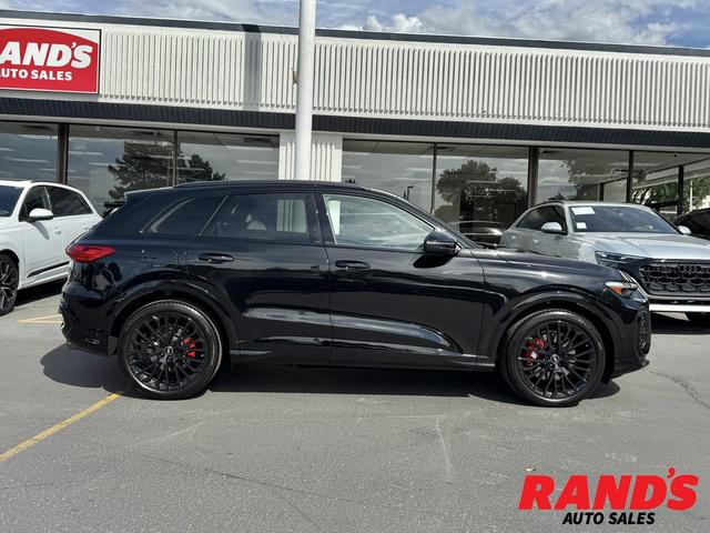 Black 2025 Audi SQ5 SUV / Crossover All-Wheel Drive Automatic
