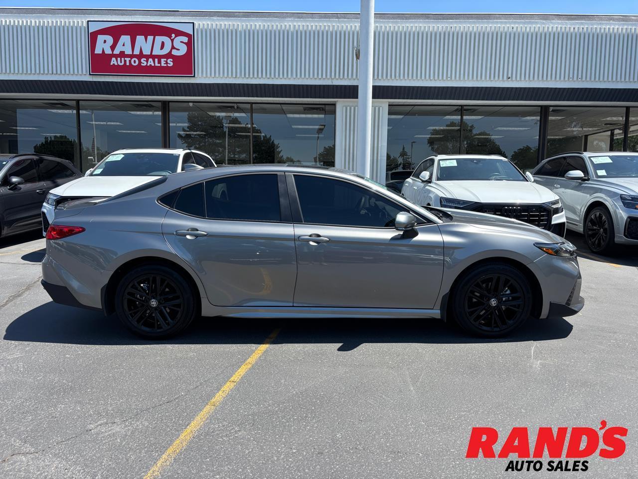 2025 Toyota Camry Hybrid SE AWD