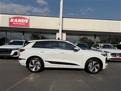 2025 Audi Q6 e-tron 