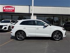 2022 Audi Q5 e 