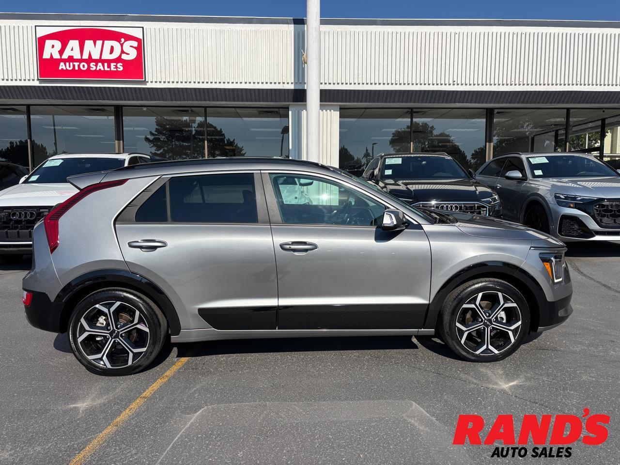2024 Kia Niro EX Touring FWD