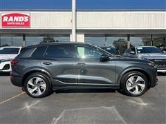 2025 Audi Q6 e-tron 