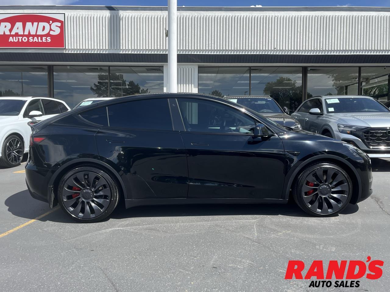 2023 Tesla Model Y Performance