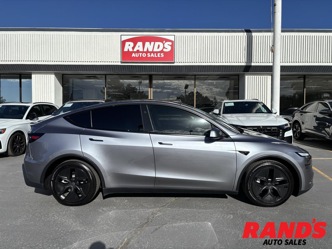 2026 Tesla Model Y Long Range Launch Series AWD *Ltd Avail*