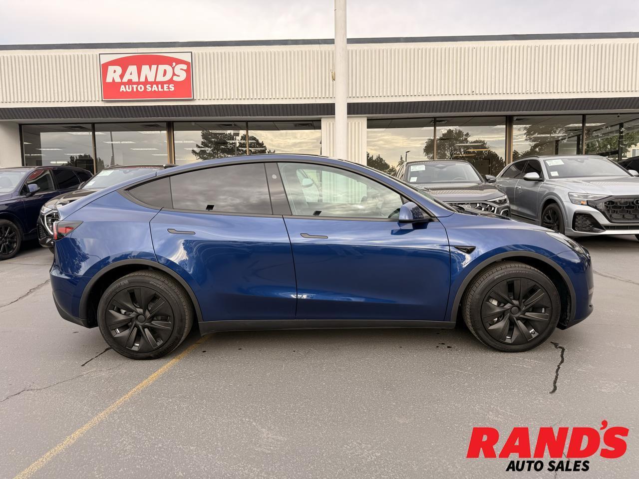 2023 Tesla Model Y Long Range