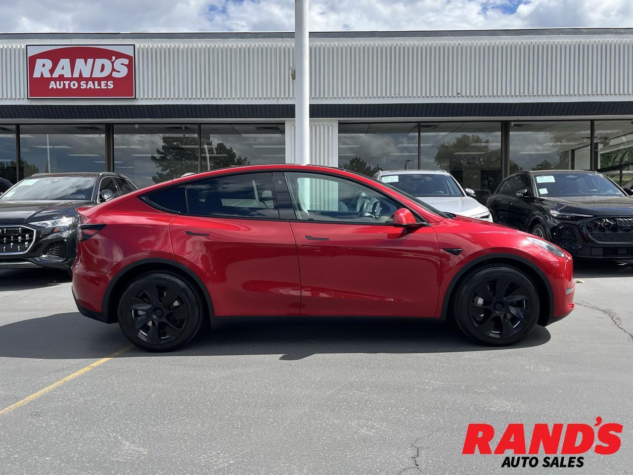 2023 Tesla Model Y Long Range