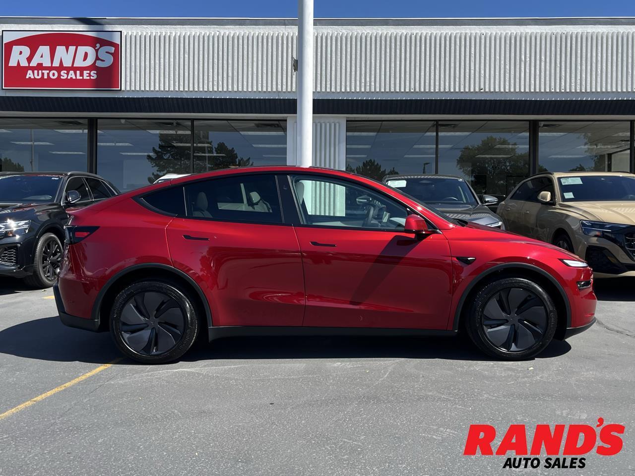 2026 Tesla Model Y Long Range AWD