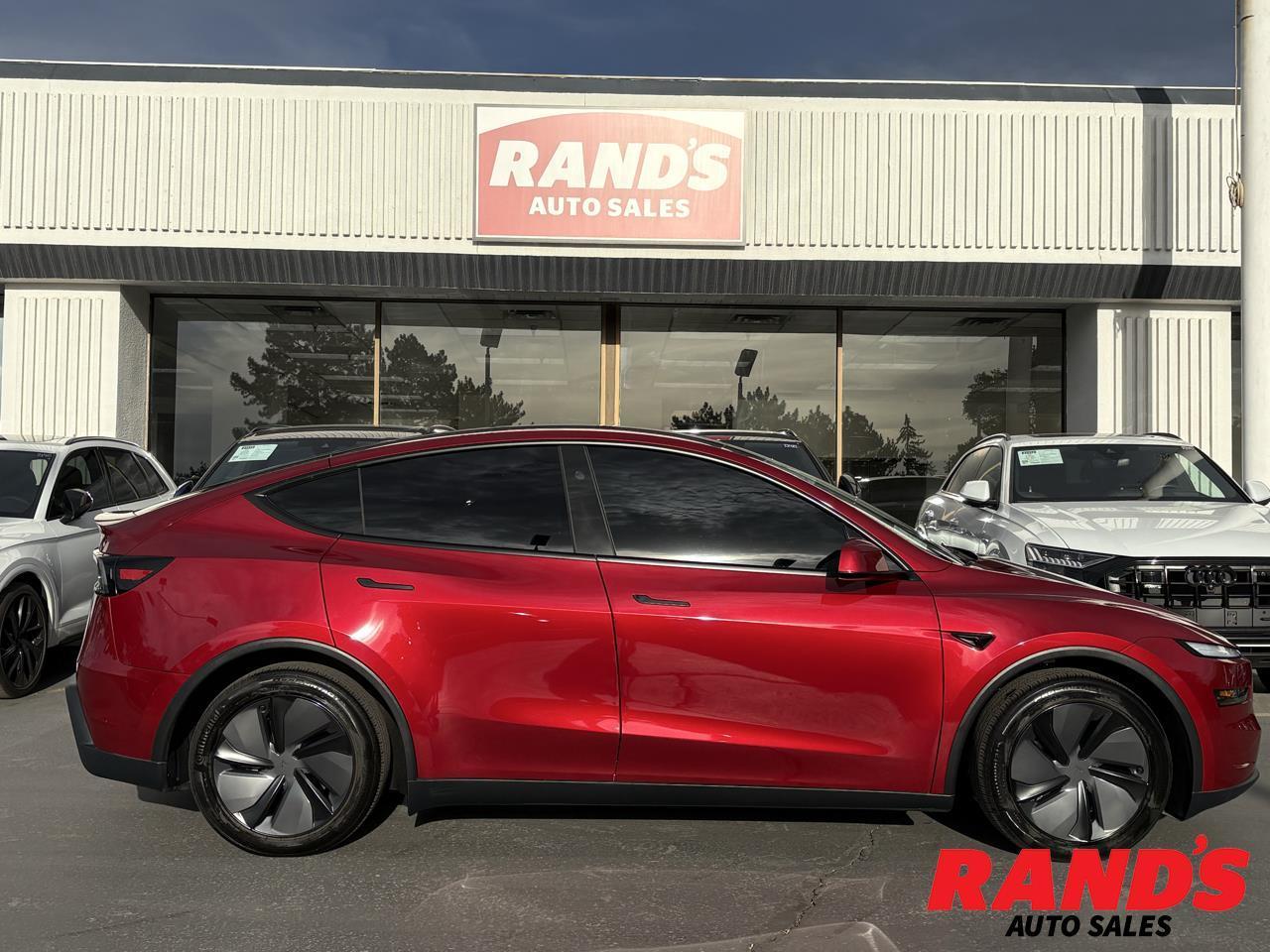 2026 Tesla Model Y Long Range AWD Premium