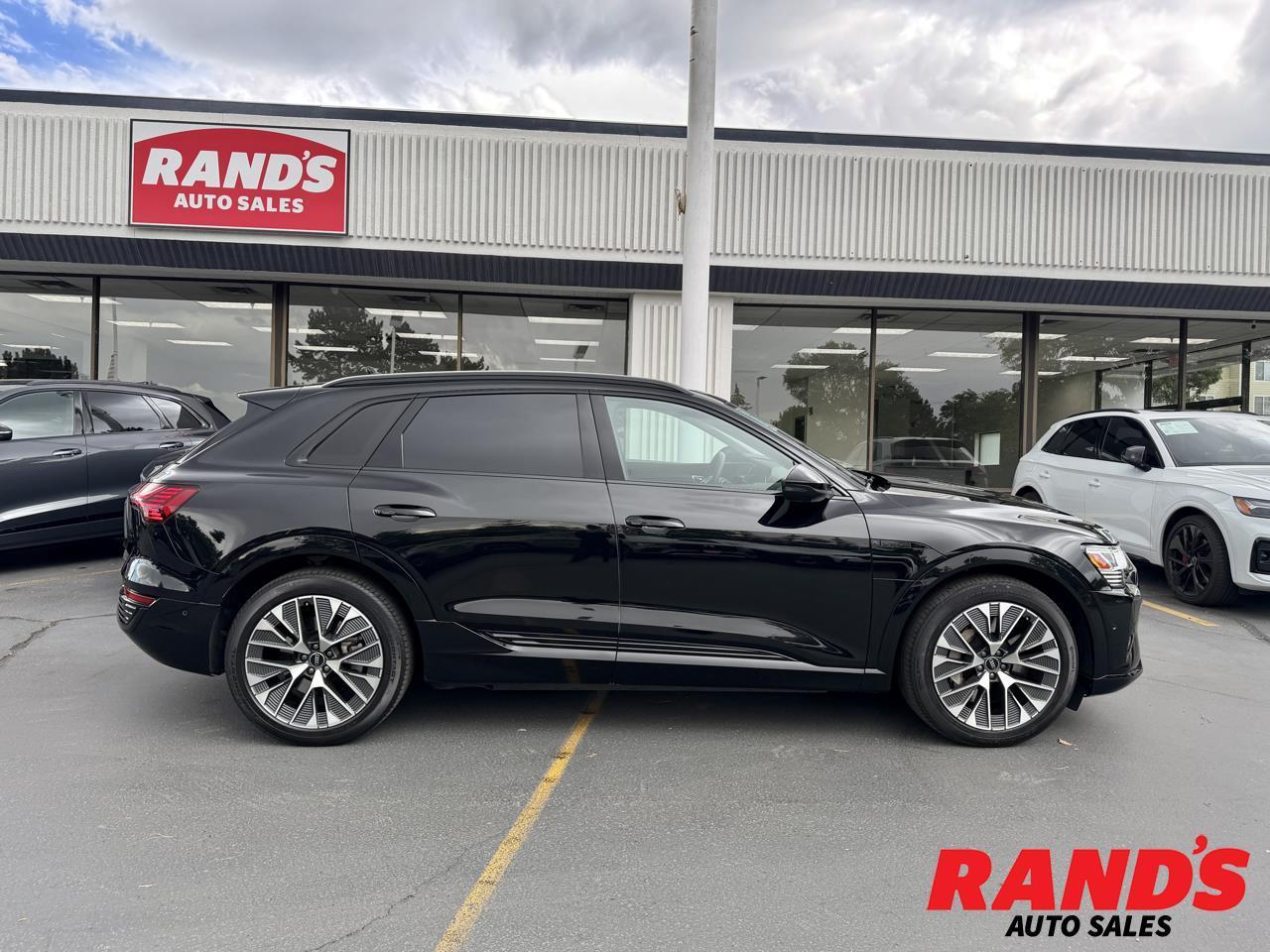 2024 Audi Q8 e-tron quattro Preminum Plus
