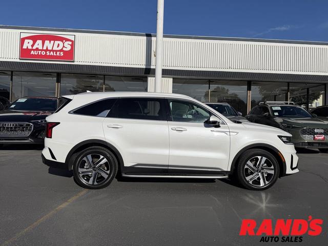 White 2023 Kia Sorento Hybrid SUV / Crossover All-Wheel Drive Automatic