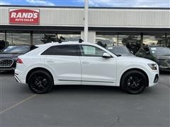 2022 Audi Q8 