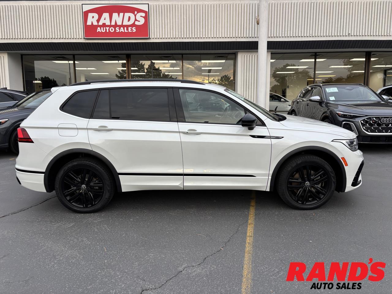 2022 Volkswagen Tiguan SE R-Line Black 4MOTION