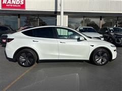 2026 Tesla Model Y 