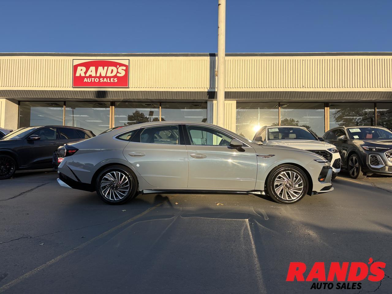 2024 Hyundai Sonata Hybrid Limited