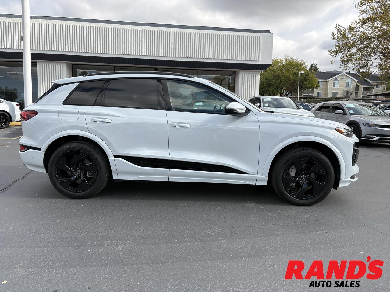 2025 Audi Q6 e-tron e-tron Premium Plus quattro
