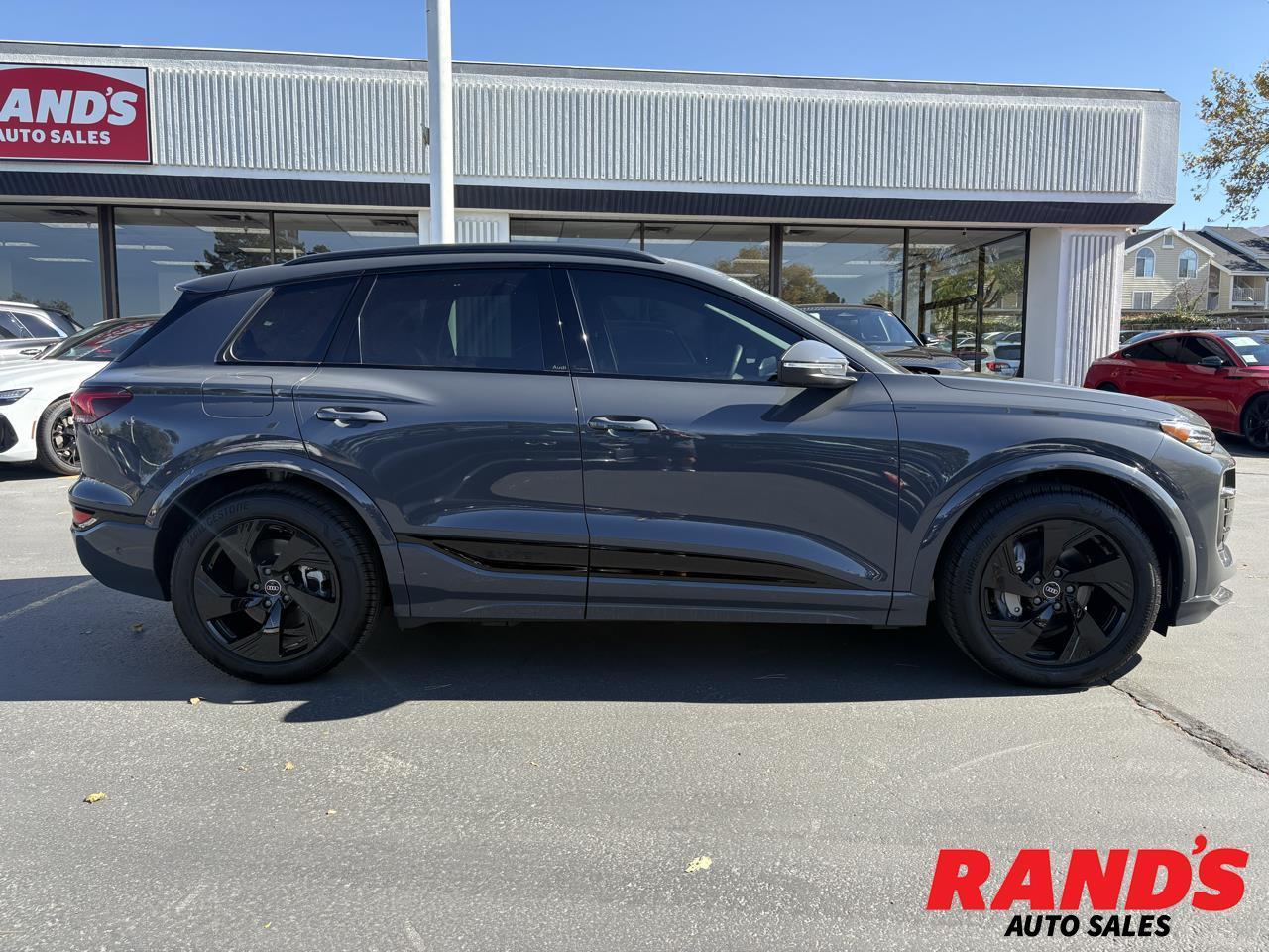 2025 Audi Q6 e-tron e-tron Prestige quattro