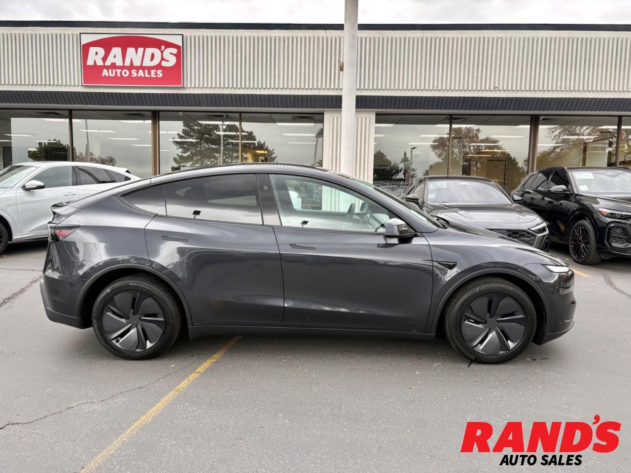 2026 Tesla Model Y Long Range Premium AWD